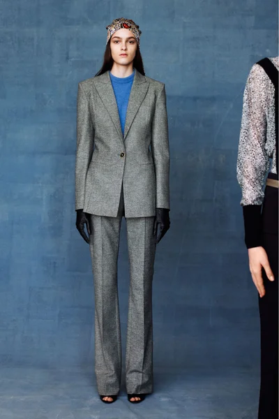 Look 11